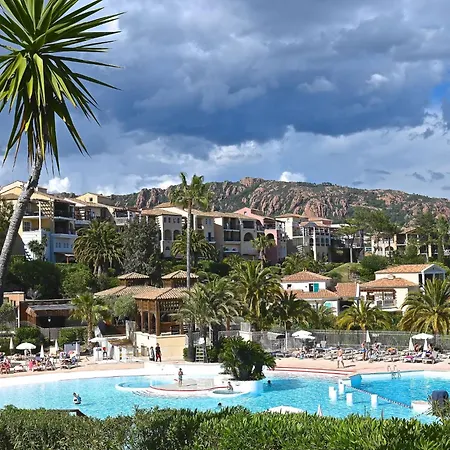 شقة Le Village - E1 214 By Interhome Saint-Raphaël