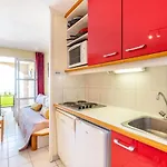 Le Village - E1 214 By Interhome Апартаменты