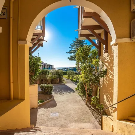 דירה Le Village - E1 214 By Interhome Saint-Raphaël